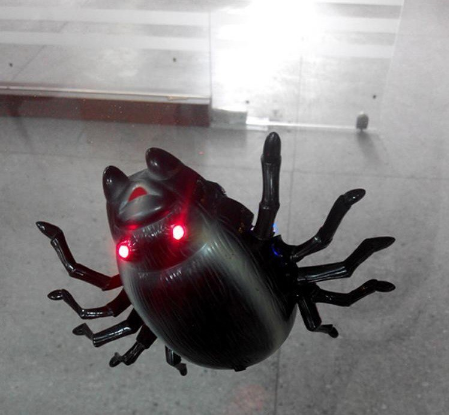 Комаха Павук на радіокеруванні Space Insect 866-1 фото