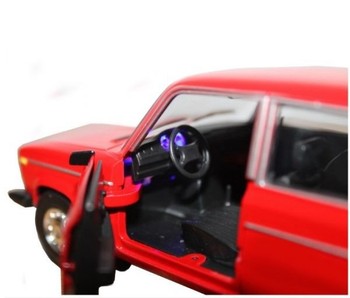 Моделька машины ВАЗ 2106 Автопром красная фото